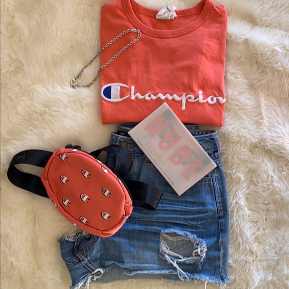 Champion Coral Fanny